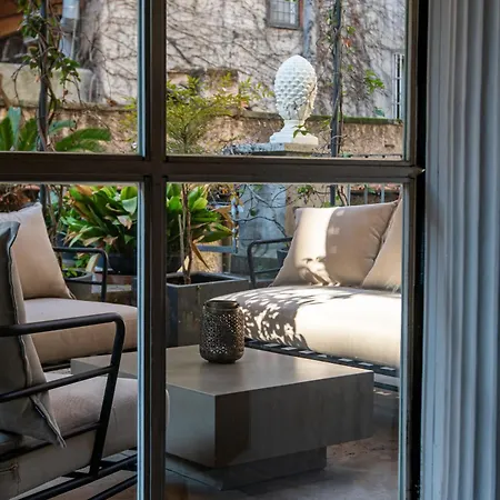 Historical Palace With Large Terrace Appartement